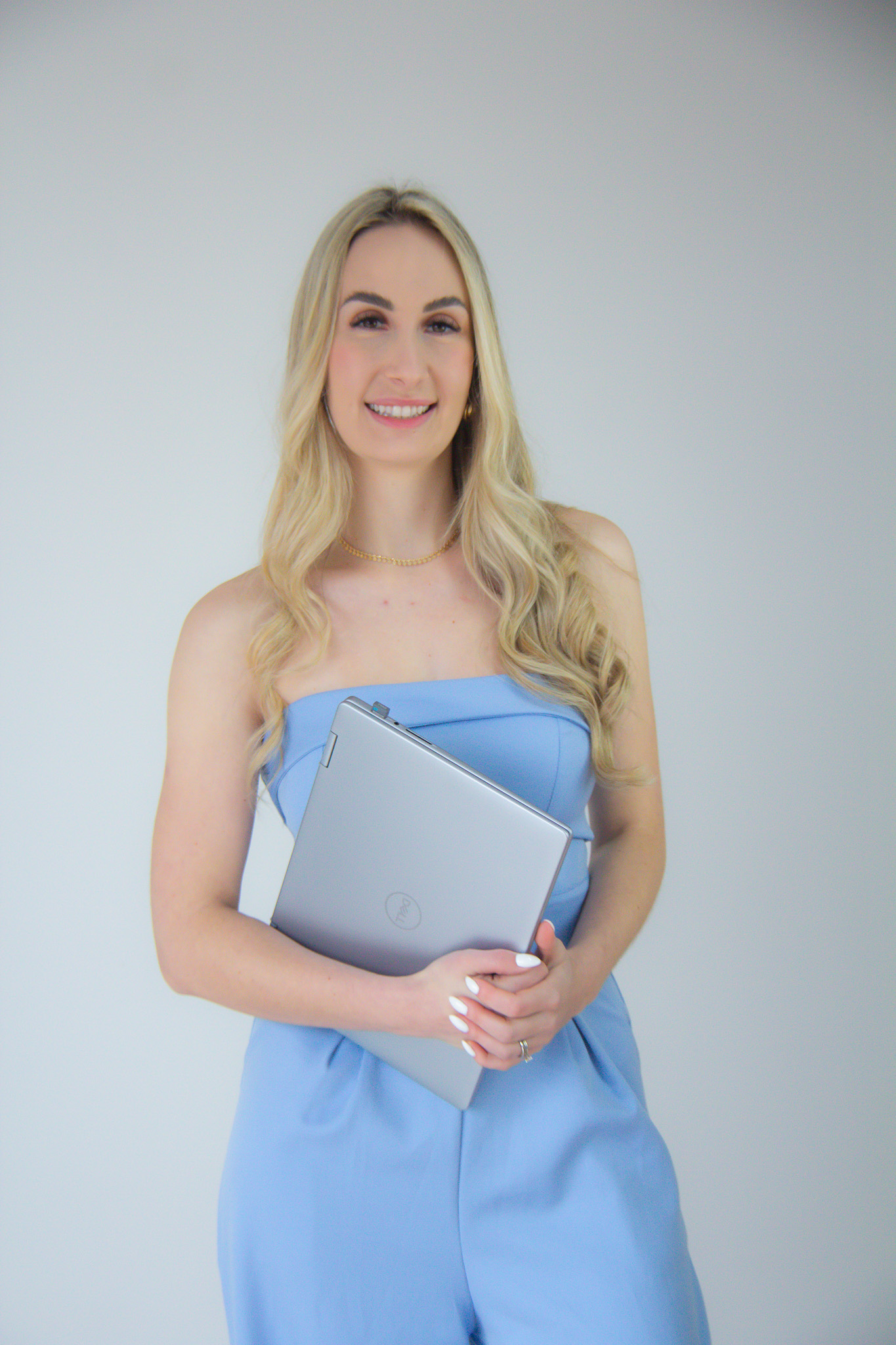 Dra. Julia Fabian em consulta